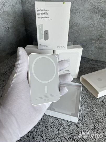 Magsafe battery pack