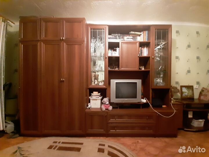 Шкаф стенка