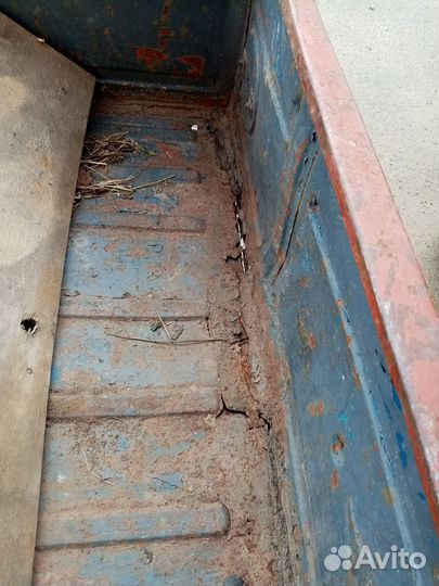 Прицеп легковой