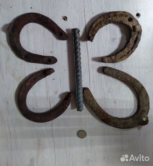 Удила старинные и конская утварь