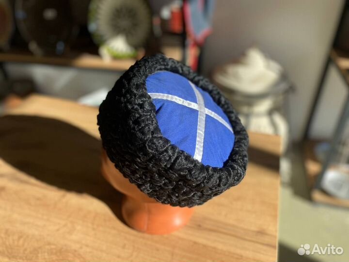 Кубанка из каракуля с синим верхом