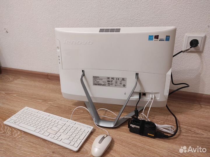 Моноблок Lenovo C4 Series