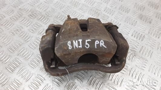 Суппорт тормозной передний правый toyota RAV 4 ZSA