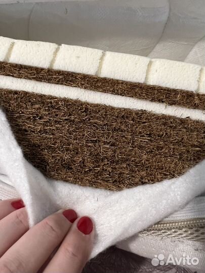 Детская кроватка с маятником / ящиком / матрасом