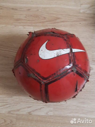 Футбольный мяч Nike