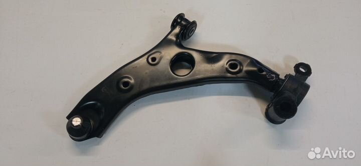 Рычаг передний левый нижний Мазда 3 (BM BN BP)