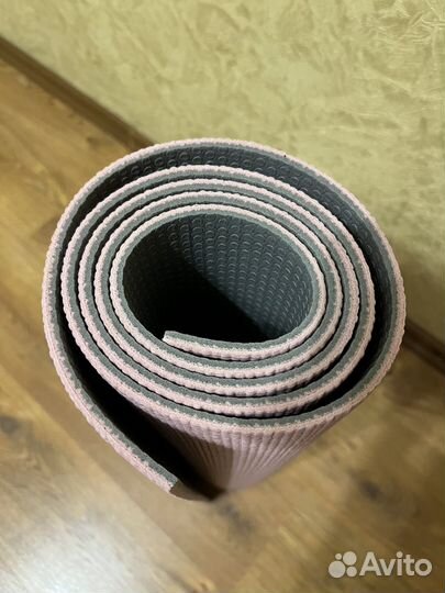 Коврик для йоги