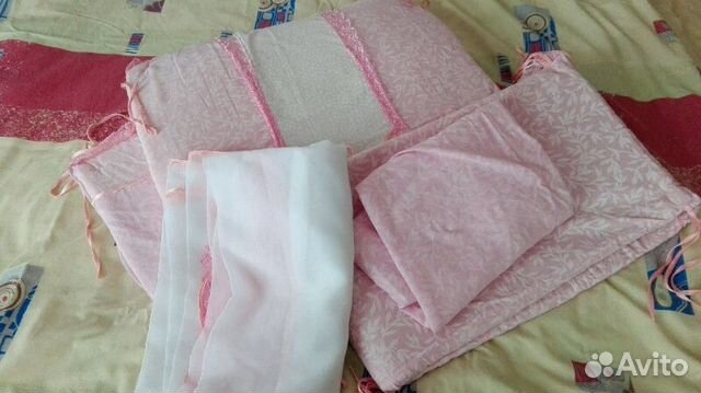 Комплект в детскую кроватку