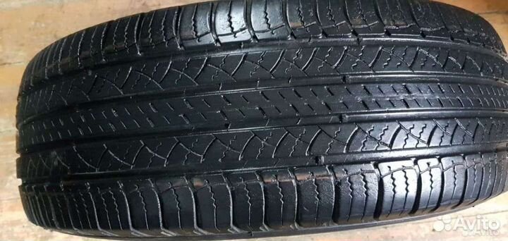 Michelin Latitude Tour HP 225/65 R17