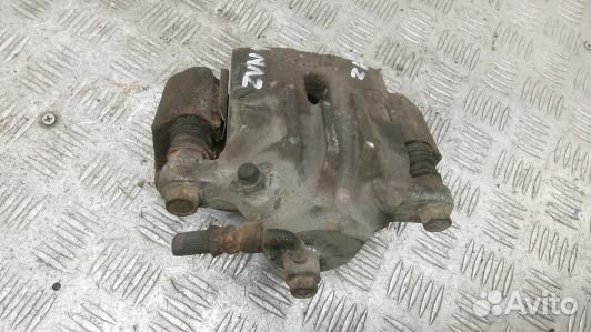 Суппорт тормозной задний правый subaru outback 4