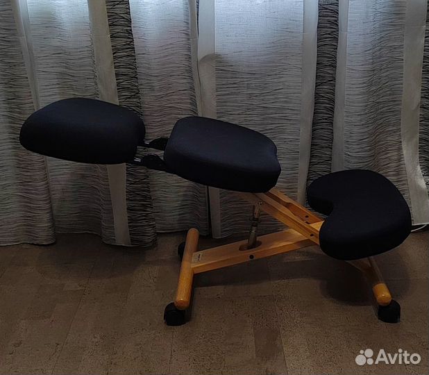 Коленный стул smartstool