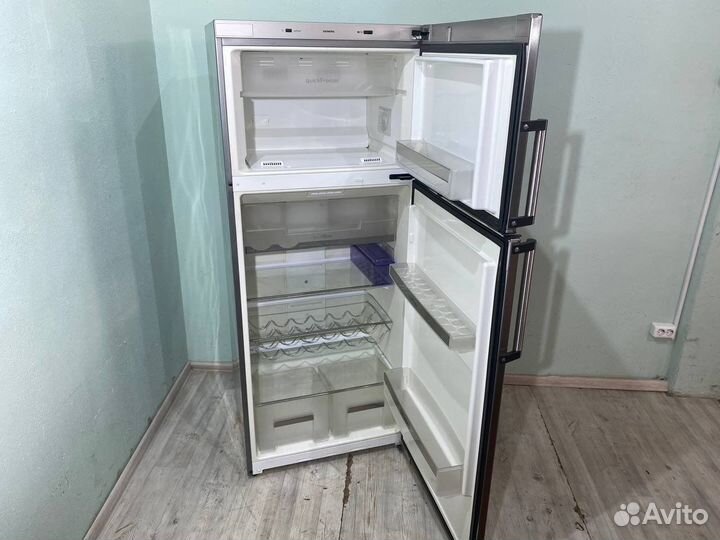 Холодильник Siemens