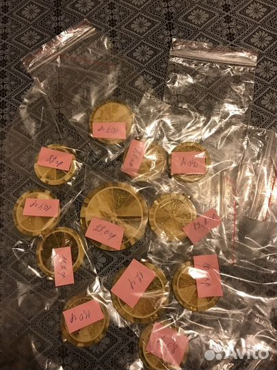 Кулон янтарь