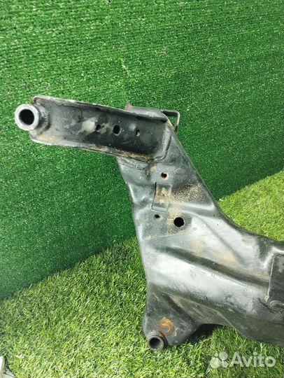 Подрамник nissan almera classic