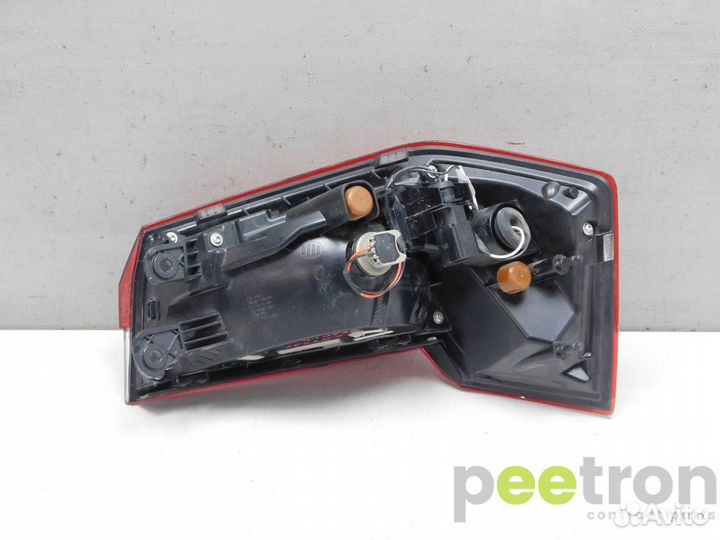 Б/У Фонарь задний наружный левый б/у