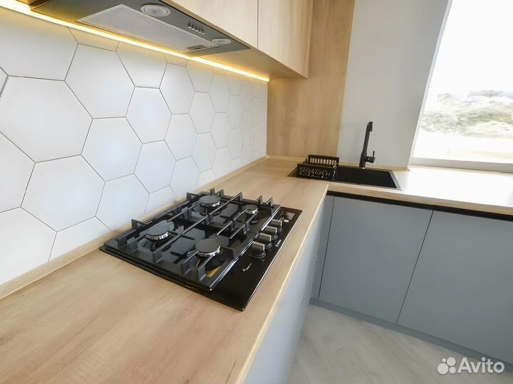 Кухни под ключ по индивидуальным заказам