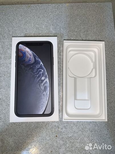 Коробка от iPhone xr