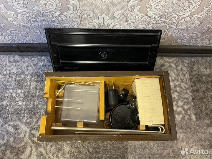 Прибор для опытов по химии с электрическим током