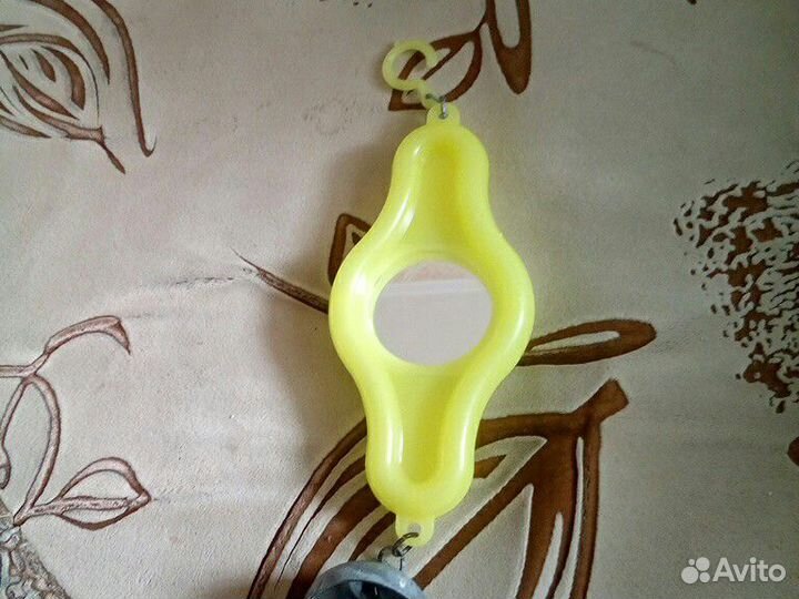 Колокольчик для попугая