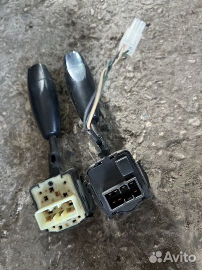 Подрулевой переключатель Chevrolet Lanos