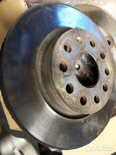 Тормозные диски,колодки Ауди,VW,Шкода,1K0615301AK