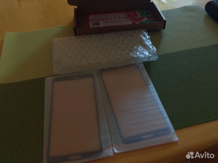 Защитное стекло на honor 9 lite