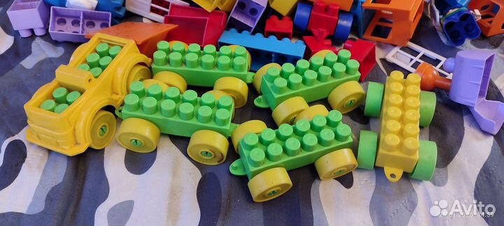 Конструктор для малышей