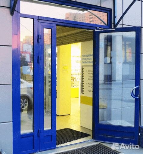 Дверь алюминиевая стеклянная