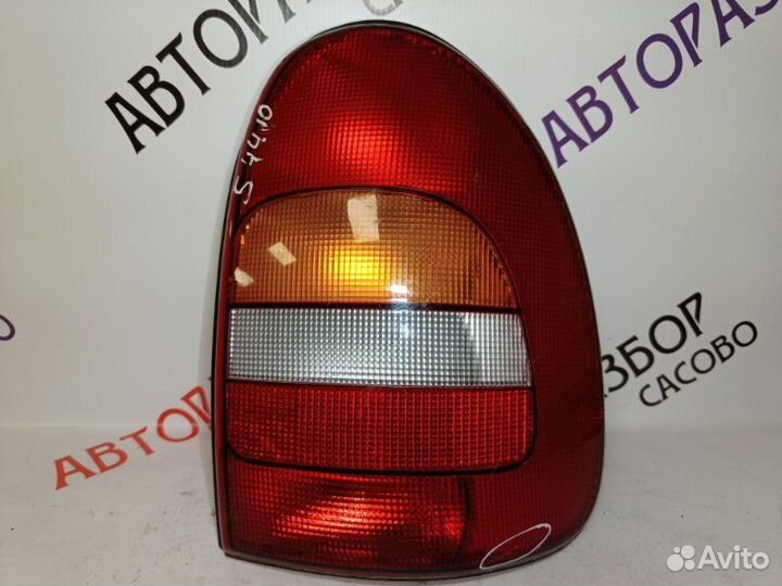 Фонарь задний задний правый Chrysler Voyager