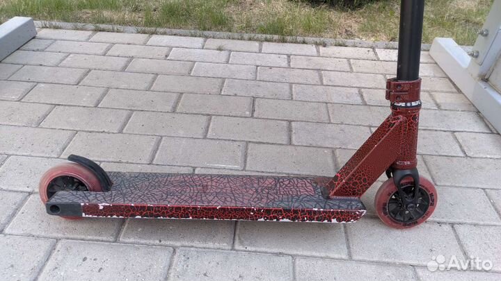 Трюковой самокат