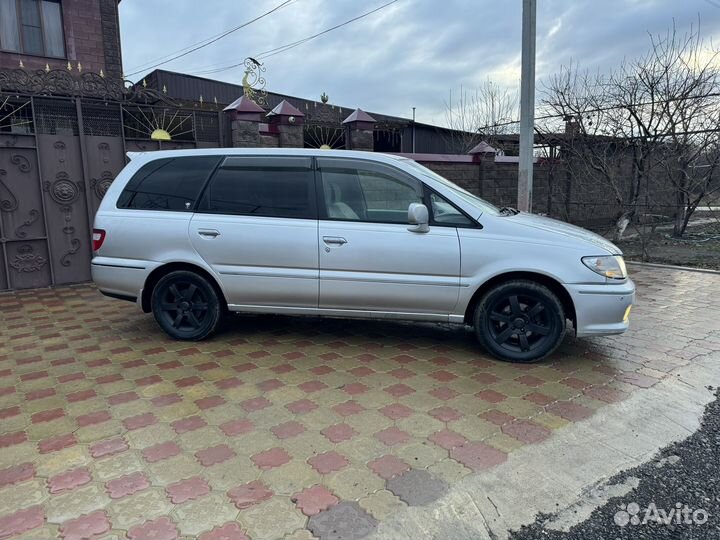 Nissan Presage 2.4 AT, 1999, 267 491 км