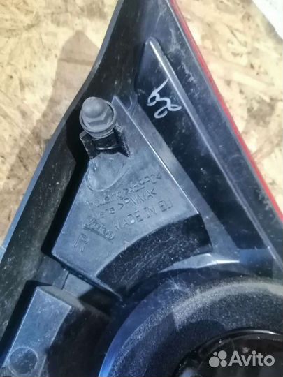 Фонарь внутренний правый Nissan Qashqai J10