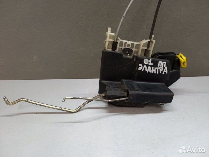 Замок двери передний правый Hyundai Elantra 2001