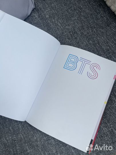Книга про BTS