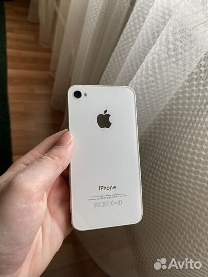 iPhone 4S, 16 ГБ