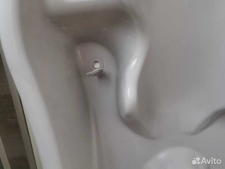 Детская ванночка для купания с горкой