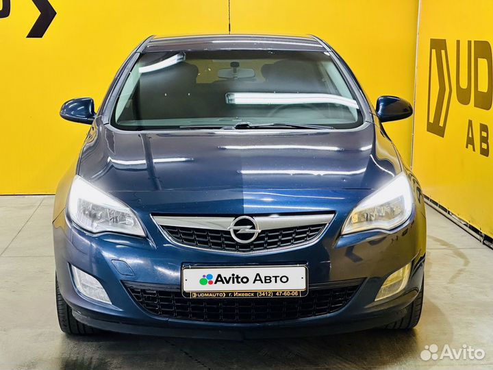 Opel Astra 1.6 МТ, 2011, 185 000 км