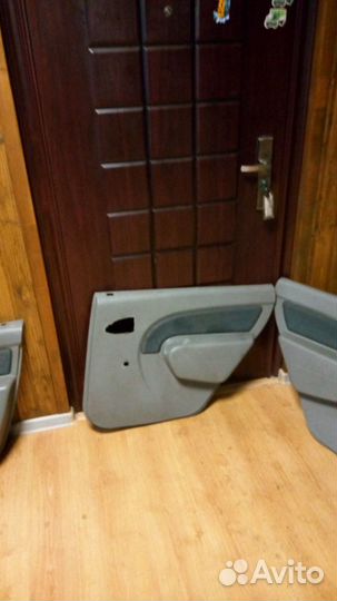 Рено логан 1 к-кт дверных карт. (до рест.)