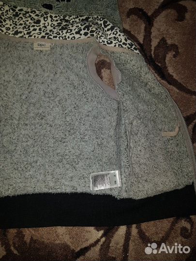 Меховая жилетка