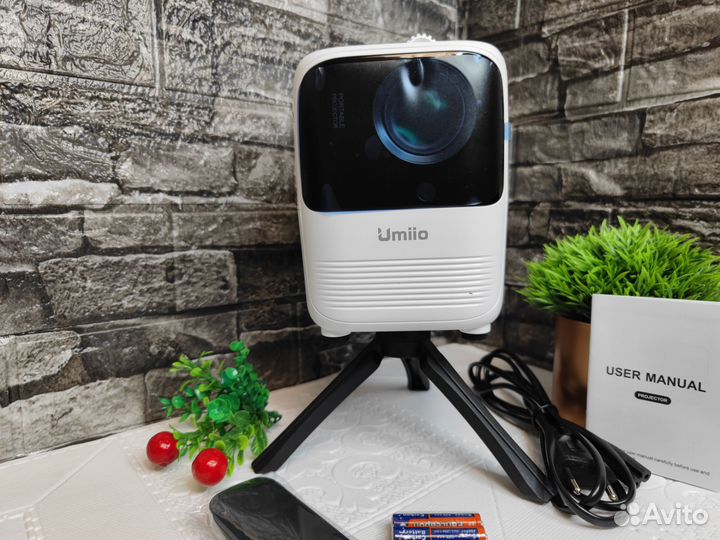 Проектор Umiio A008 на базе android