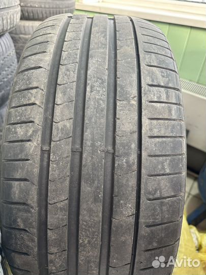 Pirelli P Zero PZ4 275/45 R20 и 305/40 R20