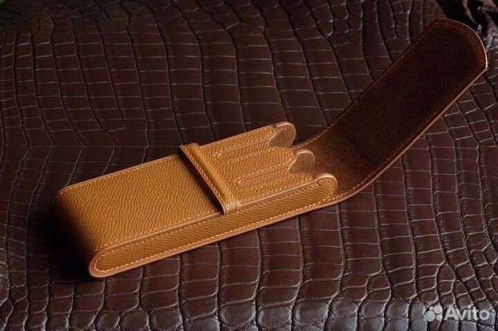 Эксклюзивный футляр из кожи для ручки. Пенал