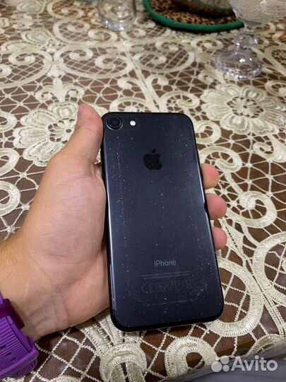 Телефон iPhone 7 128gb