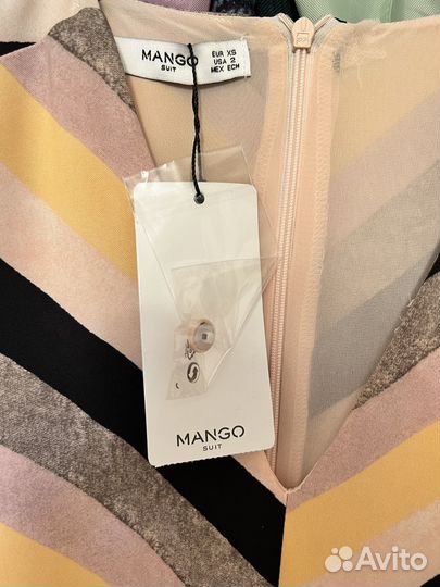 Платье Mango