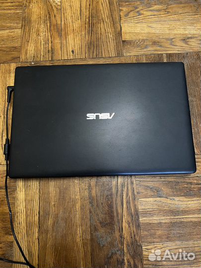 Ноутбук asus