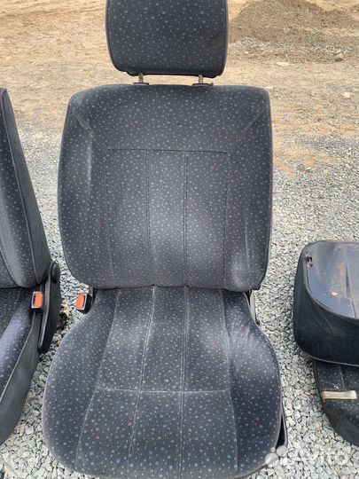 Продам сидения на volkswagen Passat b3,4