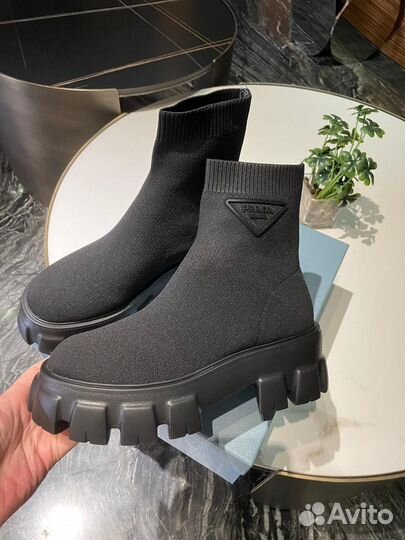 Ботинки женские Prada