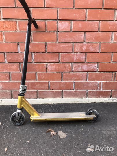 Трюковой самокат