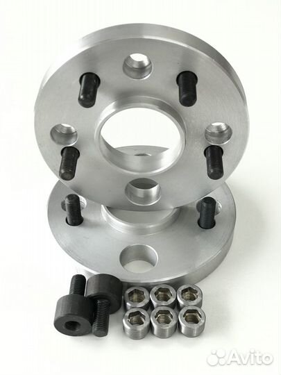 Проставки нива 30мм 5х139,7