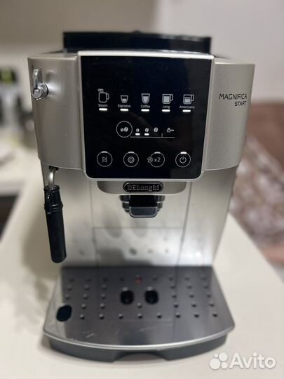 Кофемашина Delonghi ecam220.30.SB